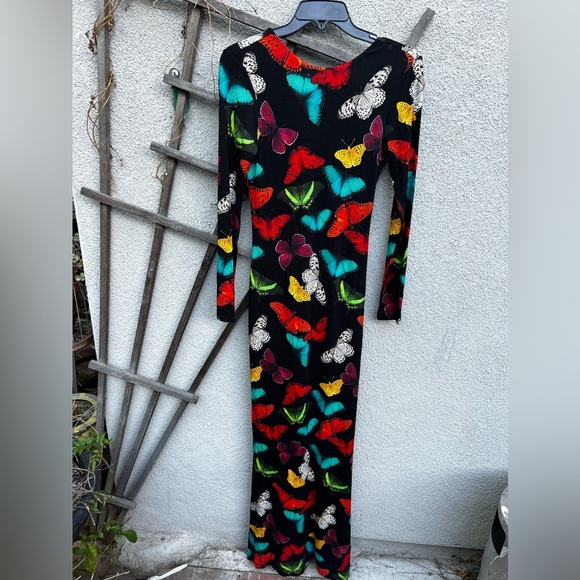 Alice + Olivia Rosaria Butterfly Print Low Back Fitted Maxi Dress in Red - Picture 9 of 16